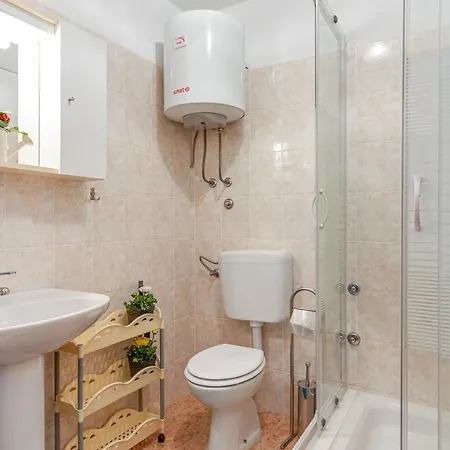 Grgeta Гостевой дом 3*