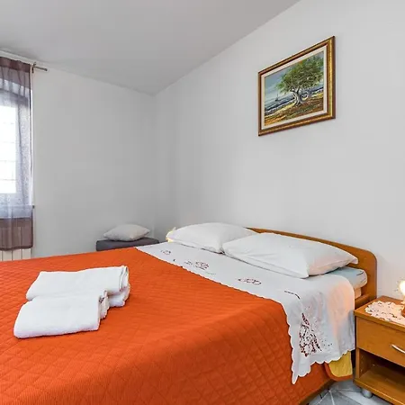 Guest house Grgeta Funtana